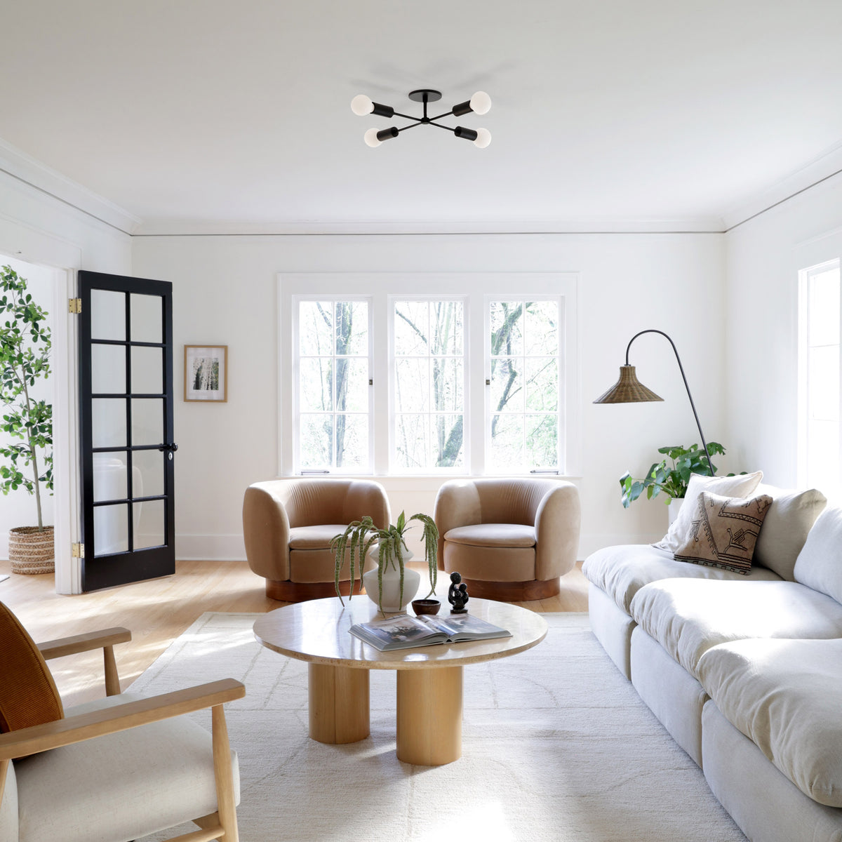 Venus Compass Surface shown in Matte Black with 20.5" diameter, Interiors by Jica Interiors