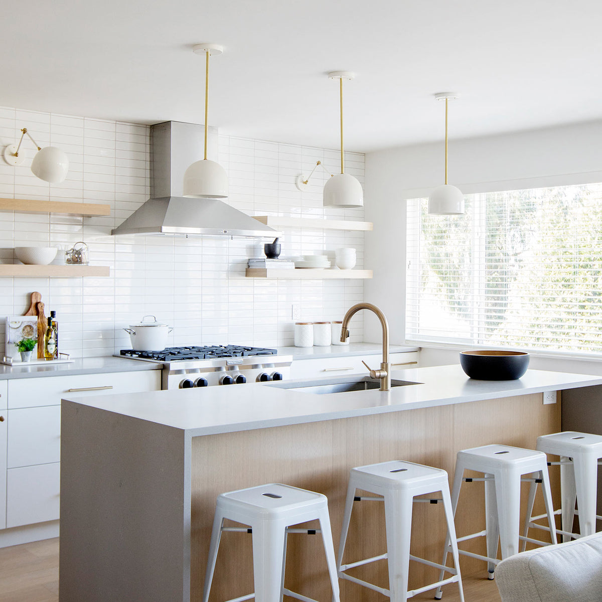 Amélie Rod 8" shown in White with Brass. Interior Design by Hazel & Brown. Photo by Janis Nicolay