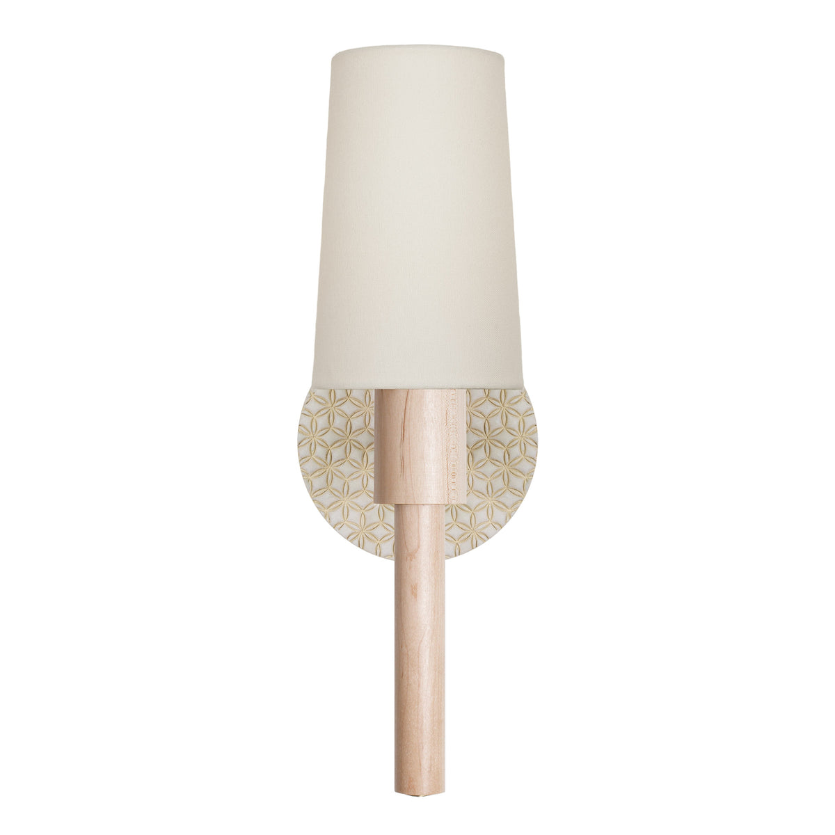 Parker Linen shown in Maple with a Natural White and Quilted Ceramic