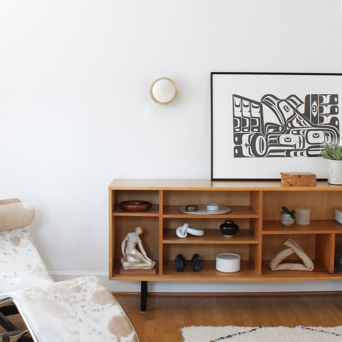 Terra Lexi shown in Bone ceramic