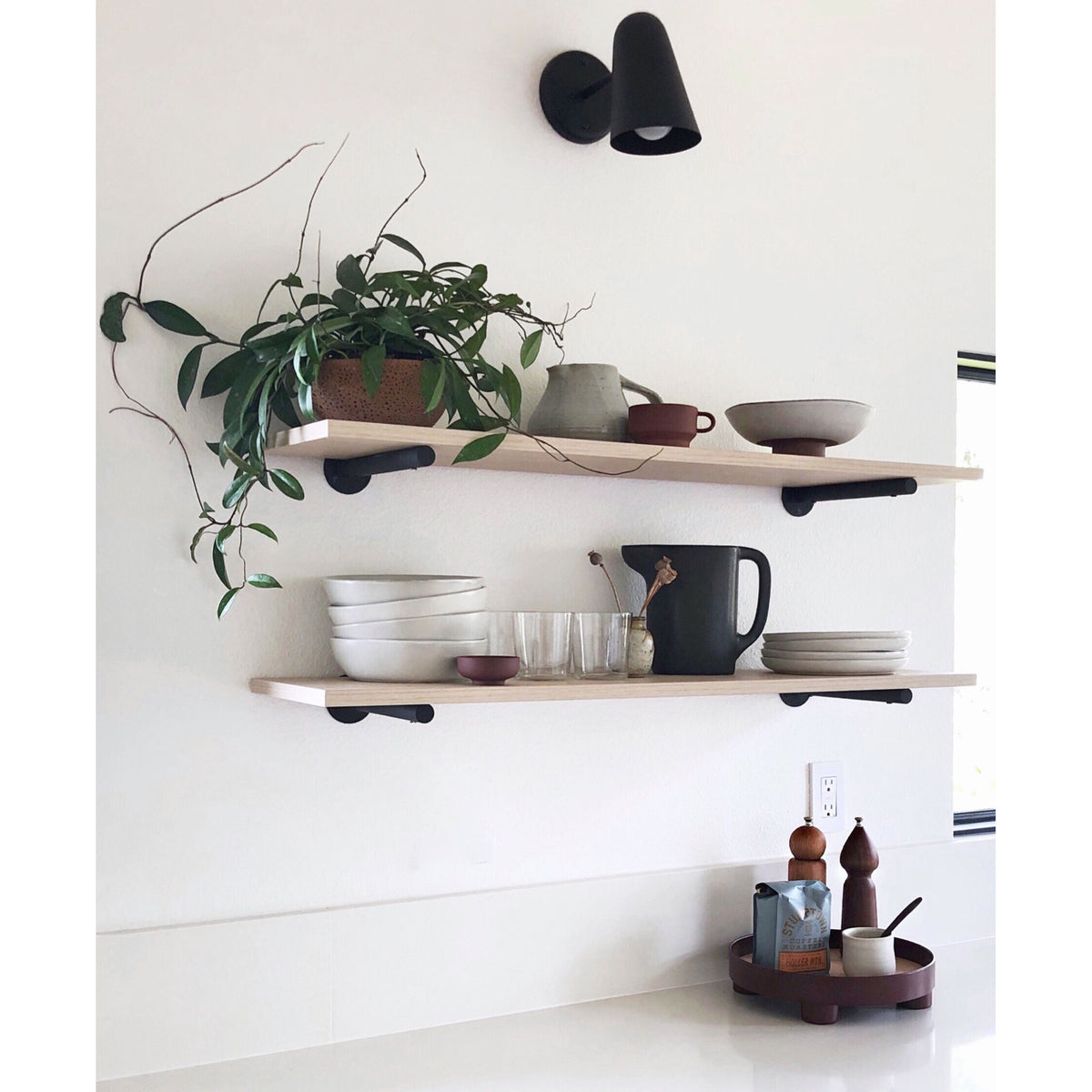 Wildwood shown in Matte Black